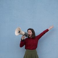 megaphone announcement